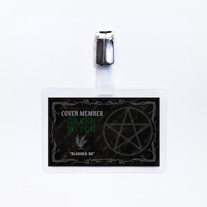 Accessoire de carte de badge d'identification de sorcière verte, membre du clan des sorcières