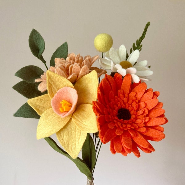 Felt Daisy, Chrysanthemum, and Daffodil Mixed Bouquet, Ready to Ship, Felt Flowers, Mother's Day Bouquet