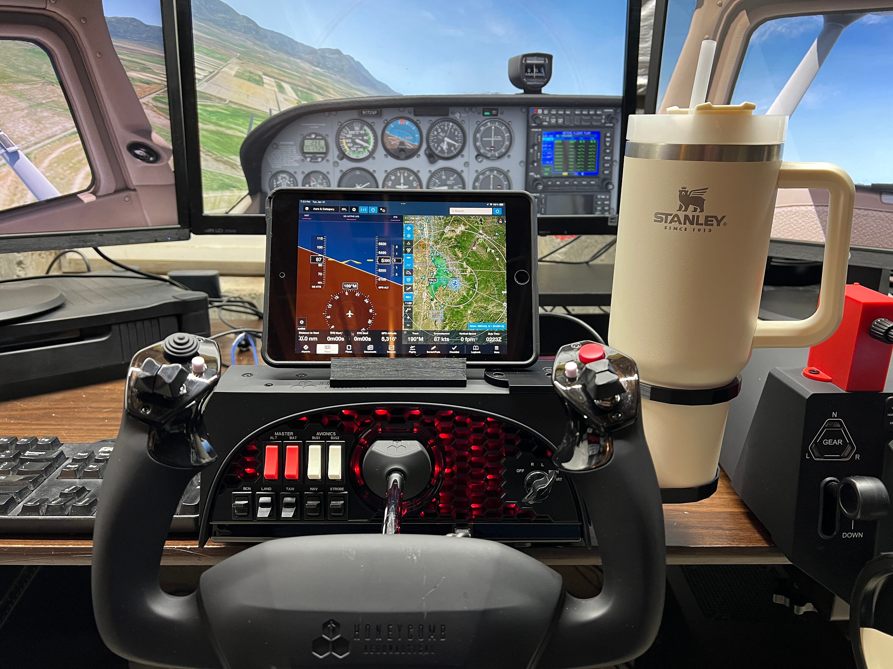 Cup Holder for Alpha Yoke and Bravo Throttle Quadrant Fits