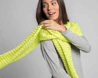 Bufanda y abrigo de crochet a mano