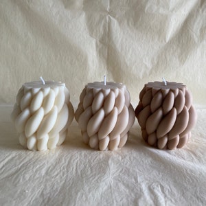 Yarn Candle I Yarn Candle I Bubble Candle I Vegan I Handmade I Knot Candle I Abstract I Sculpture I Torso Body Candle I Twisted I Swirl