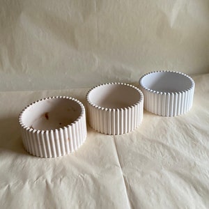 Fluted ceramic bowl I scented candle I Scented Candle I ceramic bowl I Ceramics Tray I Handmade I jewelry bowl I Pot I Vegan I