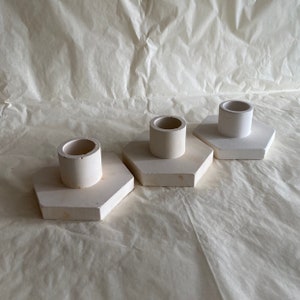 Candle holder | Ceramic | Candleholder | Ceramic bowl | Bubble candle | Candle | Taper candles | Squiggle | Holder jewelry bowl