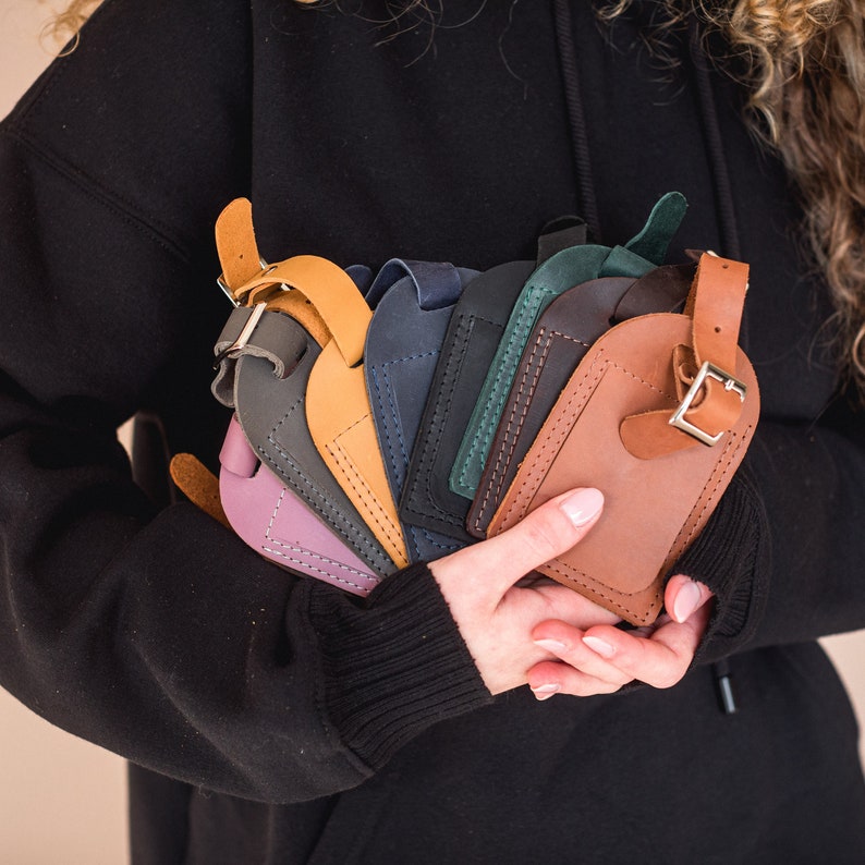 Leather luggage tag set Leather luggage tag Trip essential Gift for travel lovers Never loose Your luggage Keep Your luggage safe Tags