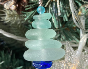 Seaglass Christmas tree decorations. Little stacked sea glass Christmas trees. Christmas gift