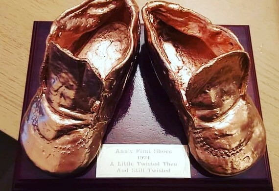 Baby shoes bronzing