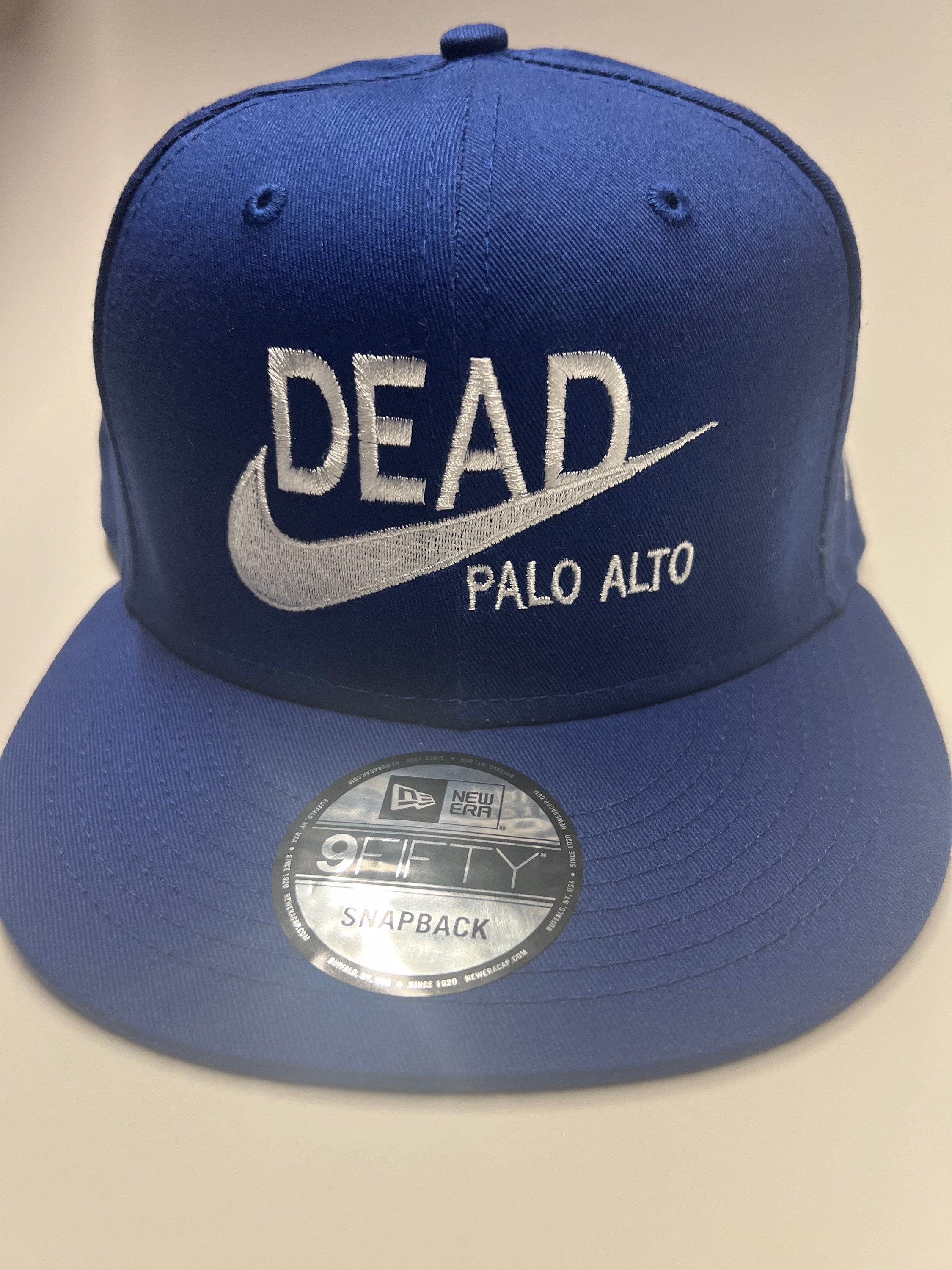 Dead Threads - Etsy Canada