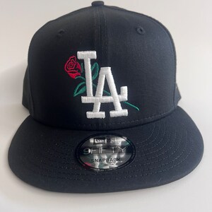 Rose &quot;LA&quot; Black (white thread)