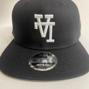Trucker Upside Down “LA” (New Era) Trucker Snapback Black