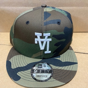 Upside Down &quot;LA&quot; Camo (White thread)