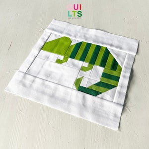 PDF Quilt Block Pattern – Chameleon – Animal Quilt