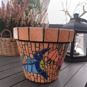 Mosaic pot, planter lovely hummingbirds