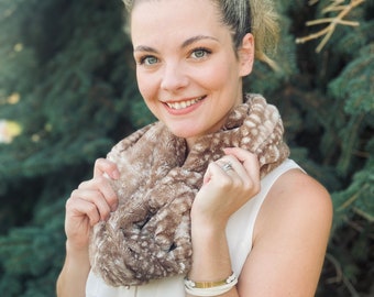 Luxe Cuddle Minky Infinity Scarf, Soft and Luxurious Minky Fabric, Gift for Mom, Mother's Day Present for Grandma, Warm and Cozy Neck Scarf