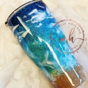 Glitter Beach tumbler/Glitter Ocean tumbler/summer tumbler/Ombre Glitter Cup/Custom Epoxy Mug/Personalized Tumbler/Vacation/Beach Cup