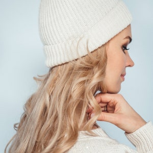 Alpaca hat, Women hat, ribbed wool beanie, women beanie, winter hat Hand knitted Alpaca and Wool Beanie Off white