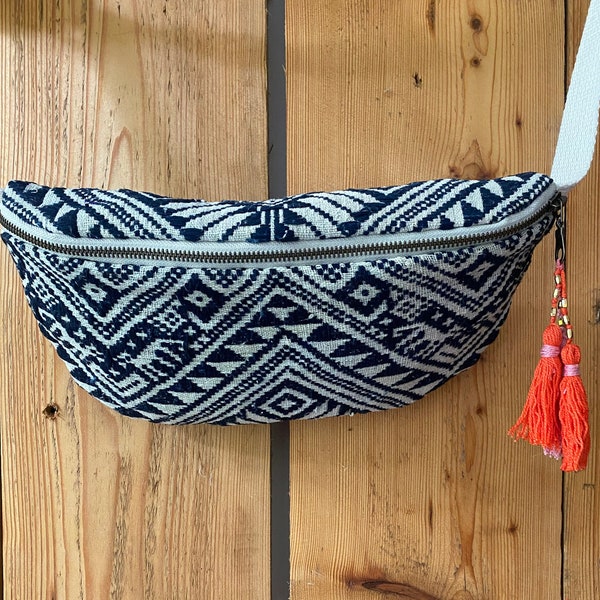 Hip Bag, Schultertasche, Bauchtasche, Gürteltasche, Umhängetasche, Crossbody tas, Heuptasje, heuptasje festivaltasje Boho handgenäht Unikat