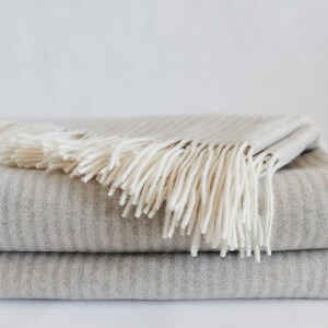 Merino throw blanket with cashmere, Soft, Beige, Wool plaid, Organic gift image 2