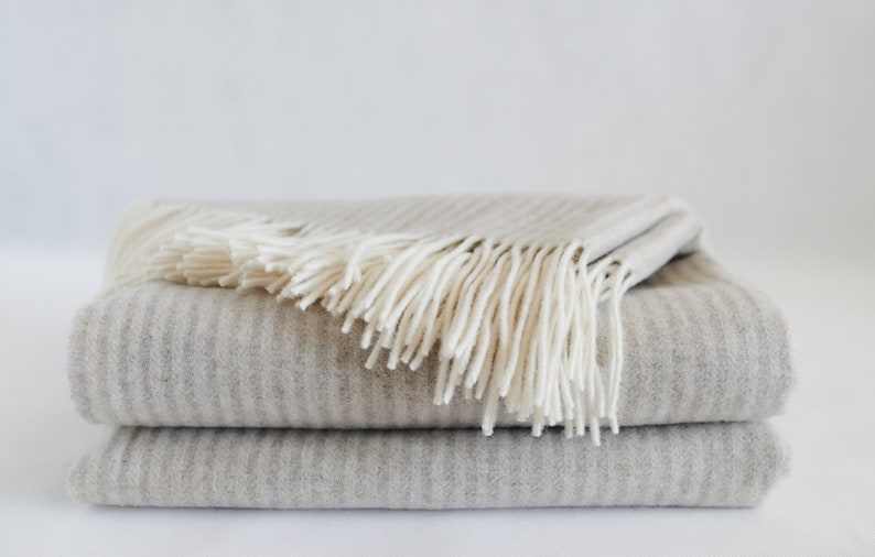 Merino throw blanket with cashmere, Soft, Beige, Wool plaid, Organic gift image 2