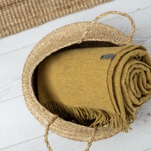 Manta de lana merino, Mostaza oscura, Ocre, Colcha de lana, Cuadros de lana, Regalo de inauguración de la casa