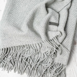 Merino wool throw blanket, Light grey, Cosy plaid, Wool Bedspread, Wool plaid, Natural, Organic, Home decor
