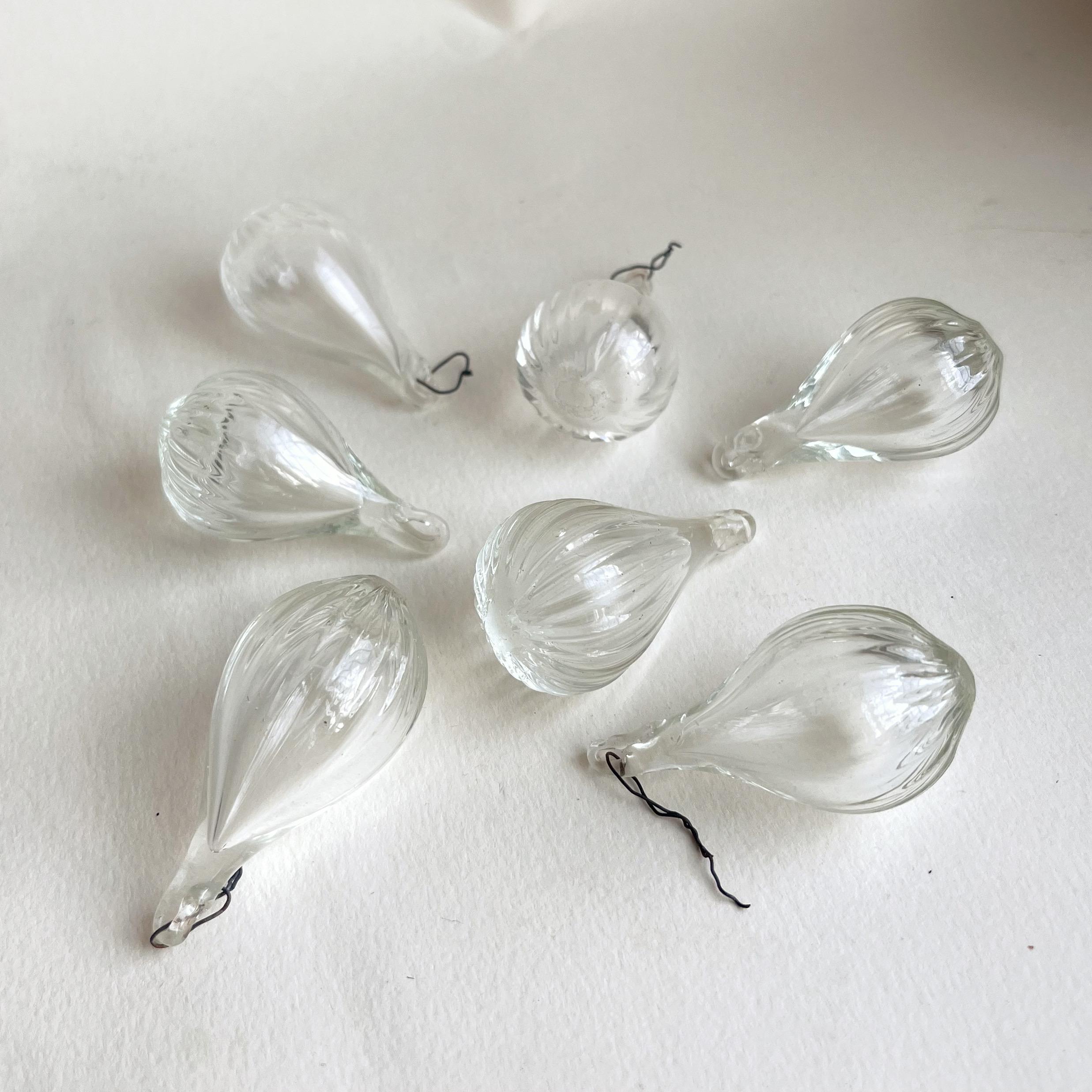 Orecchini A Catena Con Goccia Di Fiori Di Cristallo Viola Oro - Foto 6