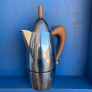 Made in Italy vintage Moka. Moka espresso "Chicca" by Carlo Giannini. Made in Italy coffee maker. Made in Italy design. Carlo Giannini.