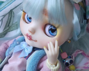 Blythe custom OOAK doll ANNIE