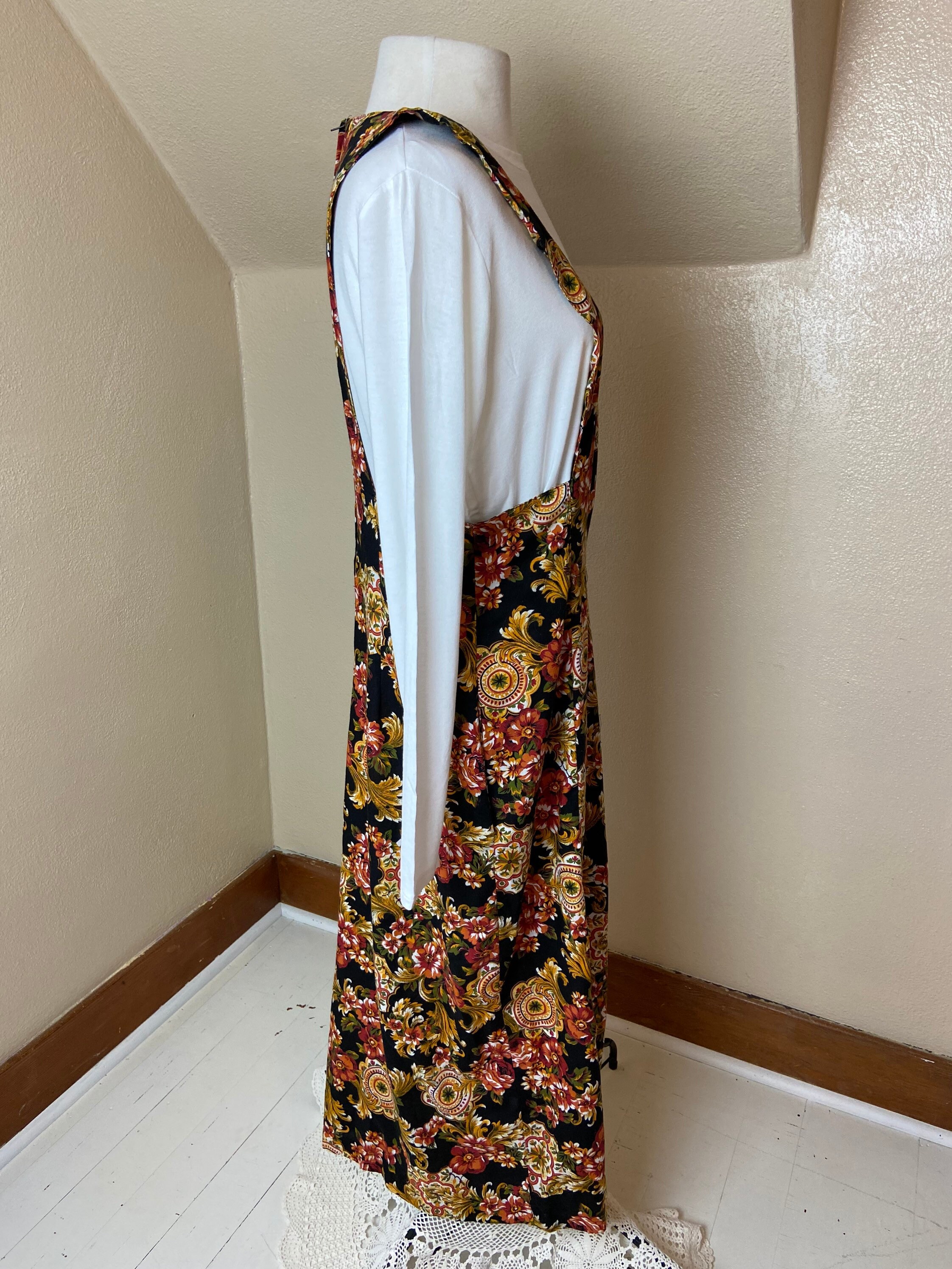 Vintage cottagecore Floral Apron Dress Etsy