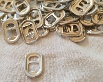 Glanzend gouden pop-tabs voor creatieve projecten, 200 counts (2-gaats)