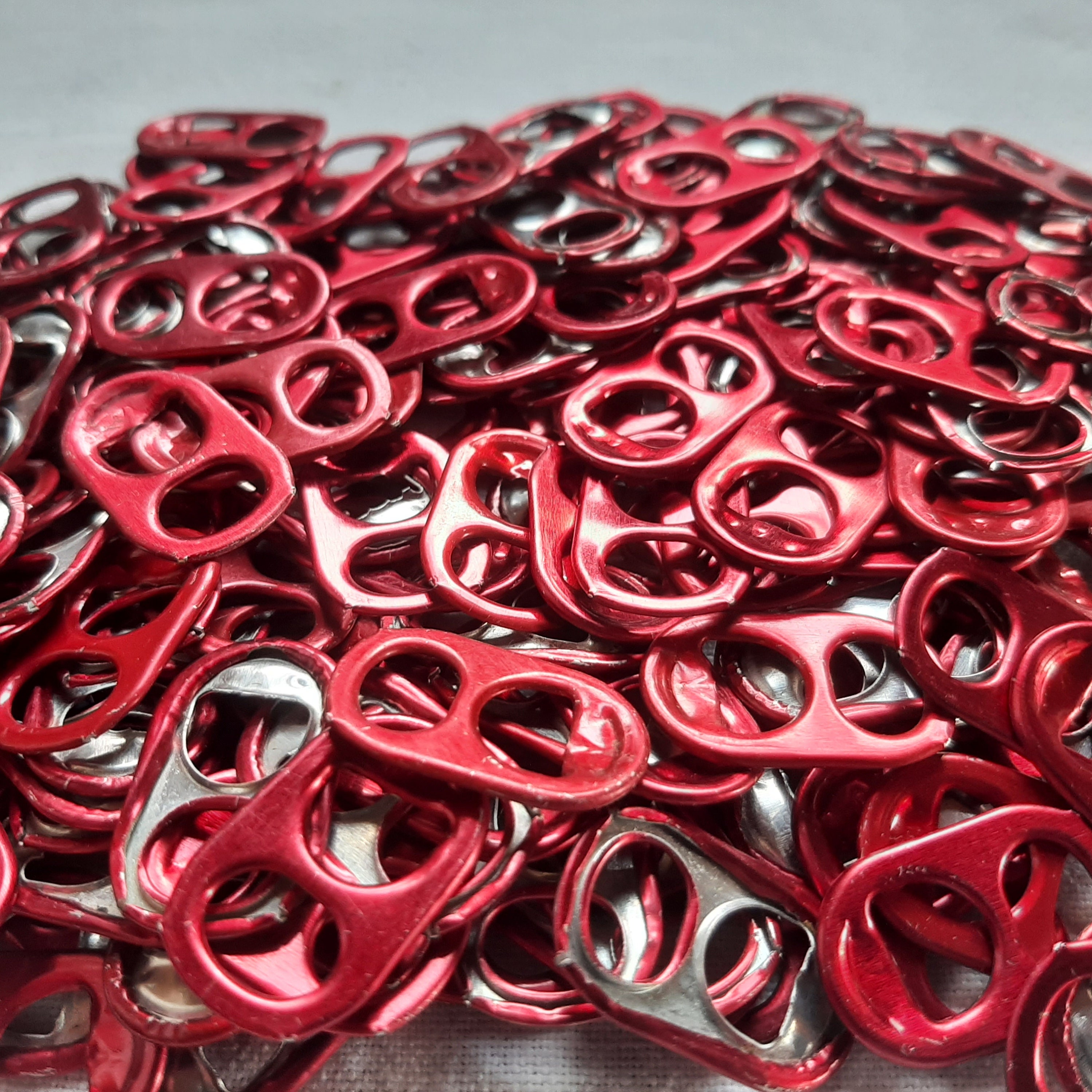 100 Red Aluminum Soda Can Pop Tabs pull Tabs for Crafts or Art. 2 hole Rounded Shape Etsy UK