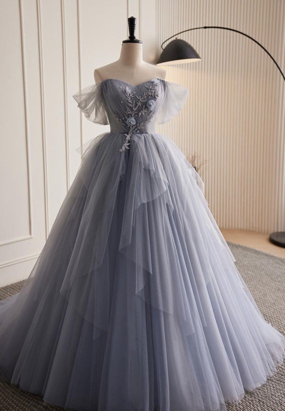 Girls grey prom clearance dress