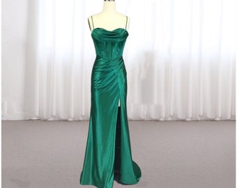 Sexy Green Prom Dress Slit Skirt Lace Up Back Girls Formal Dress A line Long Evening Party Dress