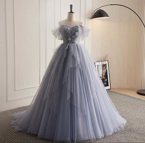 Buy Gray Blue Prom Ball Gown Sweetheart Engagement Dress Sleeveless  Applique Party Dress Floor Length Graduation Gown Bridal Lawn Wedding Dress  Online in India - Etsy
