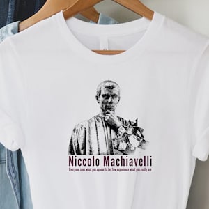 Niccolò Machiavelli T-Shirt – Minimalist Political Quote Tee, Realism Philosophy Shirt, Fox & Lion Symbolic Design