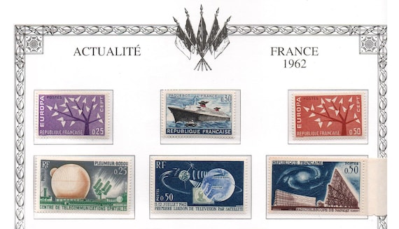 Lot of 17 Vintage French Republic Postage Stamps From 1962