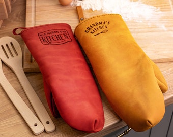 Oven Mitts - Gifts for Grandma - Personalized Kitchen Oven Mitts - Grandma Gift