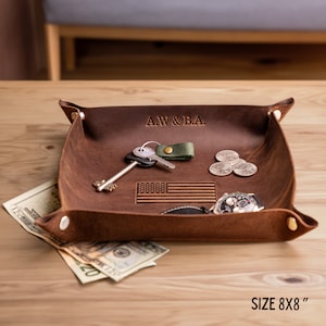 Personalized desk leather tray, embossed catchall, brown valet tray, custom leather tray, custom catchall, coin tray, gift for men