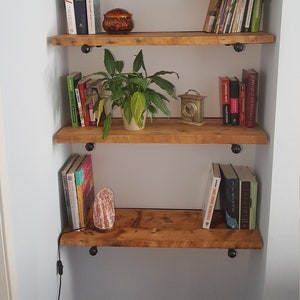 alcove shelves - reclaimed wood, floating, brackets, bookends