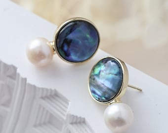 Natural Paua Shell & Freshwater Pearl Stud Earrings, Abalone Shell Stud Earrings, Vintage Style Earrings, Vintage Jewelry, Bridal Jewelry