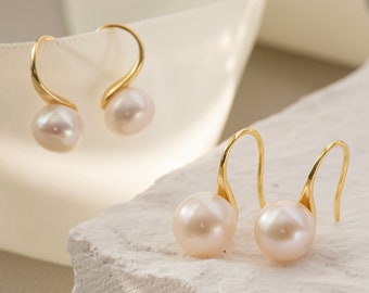 Freshwater Pearl Drop Stud Earrings, High Heel Shoes Pearl Studs, Bridesmaid Jewelry, Wedding Gift, Statement Earring, Bridal Earrings