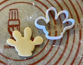 Gloved Hand Cookie Cutter / Polymer Clay / Fondant / Playdoh