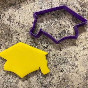 Graduation Cap Cookie Cutter / Polymer Clay / Fondant