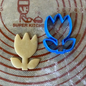 Tulpe #2 Cookie Cutter / Polymer Clay / Fondant