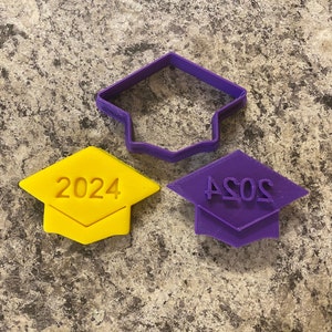 2024 Graduation Cap Stamp and Outline Cutter