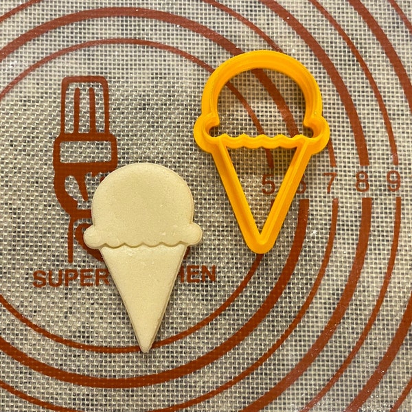 Ice Cream Cone Cookie Cutter / Polymer Clay / Fondant / Playdoh