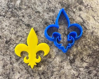 Fleur De Lis Outline Cookie Cutter / Polymer Clay / Fondant / Playdoh