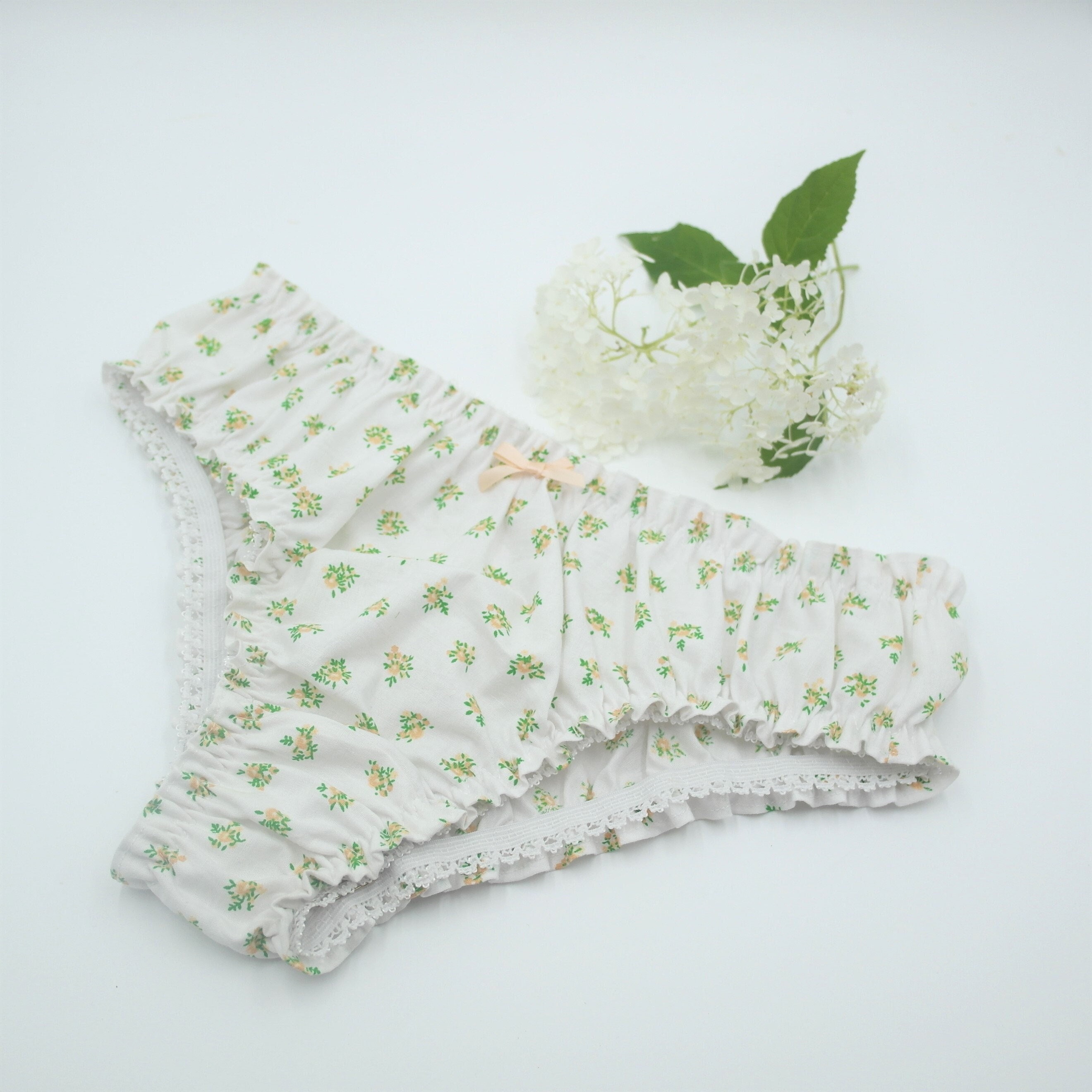 Romantic Women Panty William Morris Printed Knickers Frilly Comfy Lingerie  Romantic Style Panties the Strawberry Thief Handmade Underwear 
