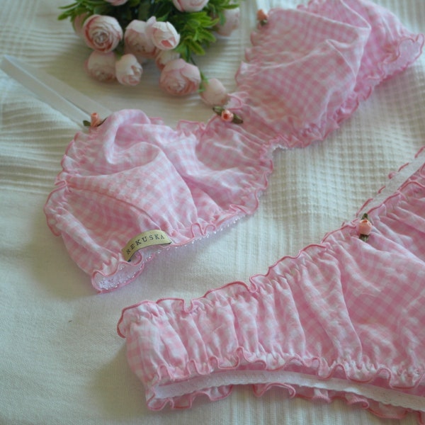 Gingham lingerie set with satin roses Frilly bralette and brazilian panty Pink and white handmade women lingerie set