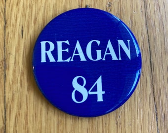 Vintage Reagan 1984 Campaign Button!