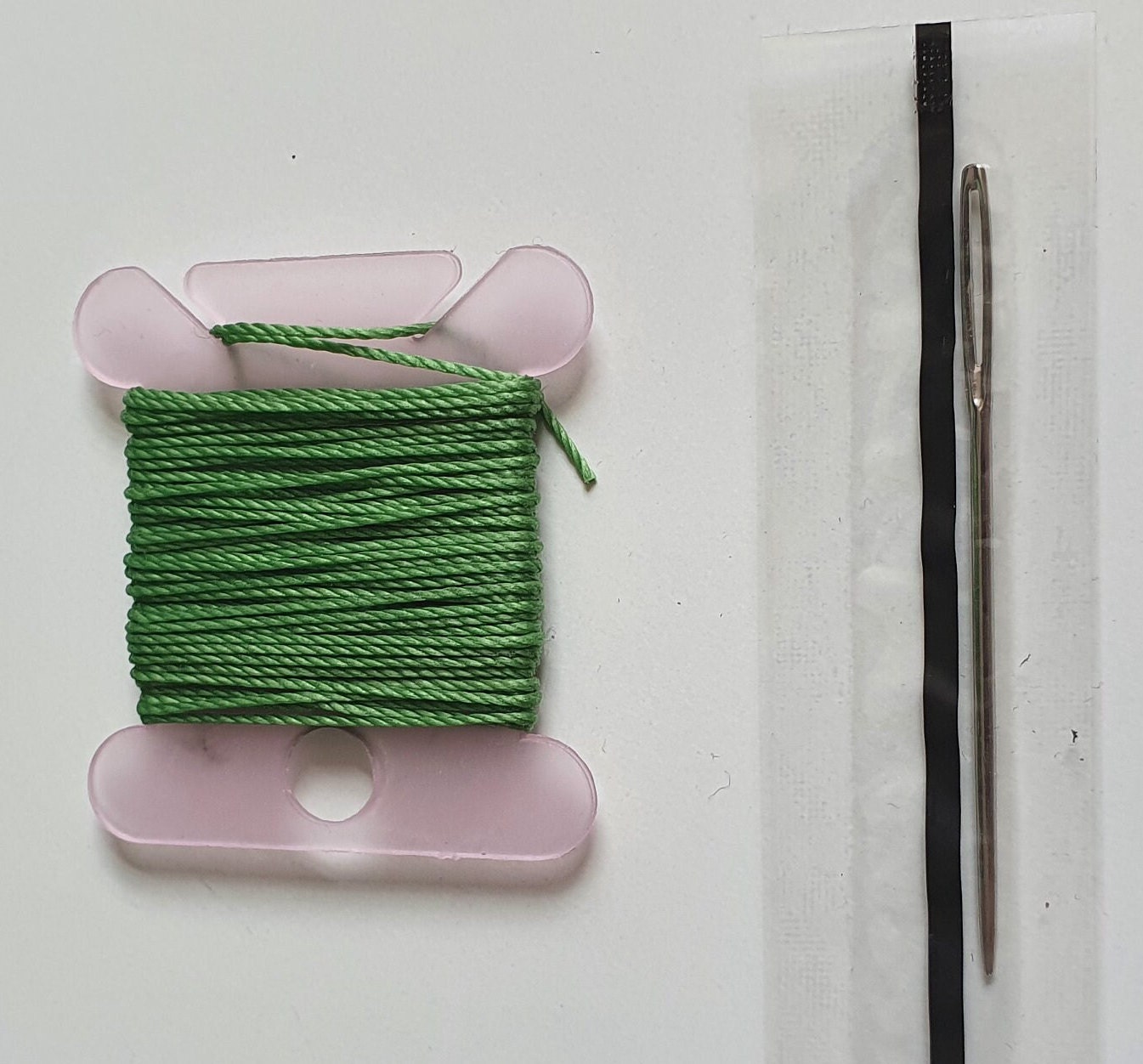 Few Shades Green Kit Upholstery Thread & Needle Hand Machine
